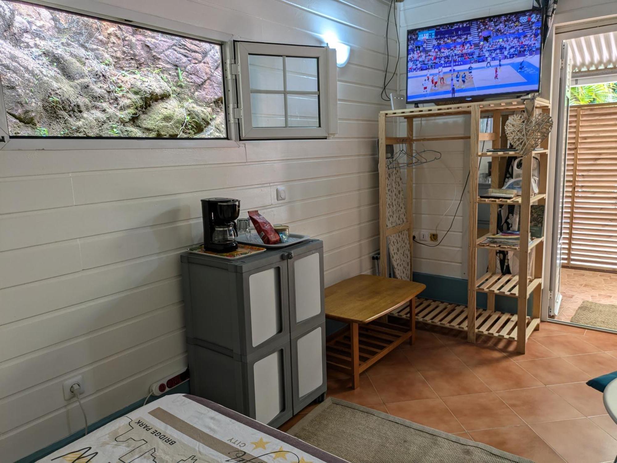 Le Marin - Bungalow Classe 3 Etoiles Tb Equipe & Confortable - Escapade En Couple - Paisible & En Toute Discretion - Wi-Fi - Climatisation - Calme & Serenite - Plages Du Sud, Centre De Carenage & Marina Du Marin Proche En Voiture - Acheminement Sur D Ngoại thất bức ảnh